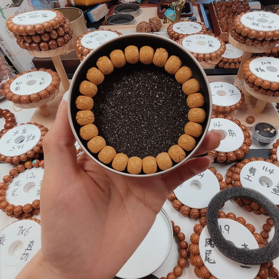 桃核手串大**来桃核光珠