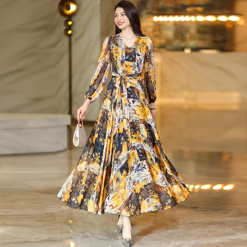 长袖连衣裙女2025春夏新款复古收腰民族风显瘦气质时尚大摆裙子女