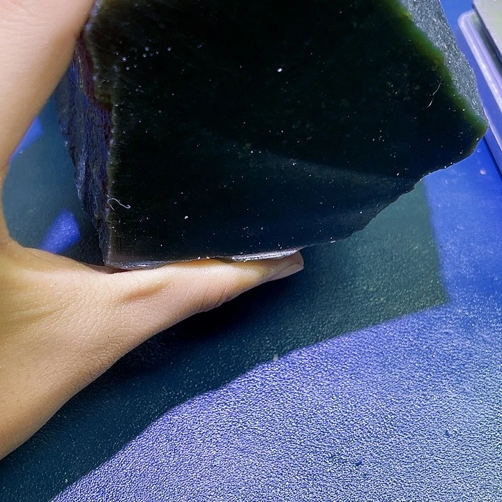 陌***双未镶嵌和田玉（糖玉）珠宝半成品