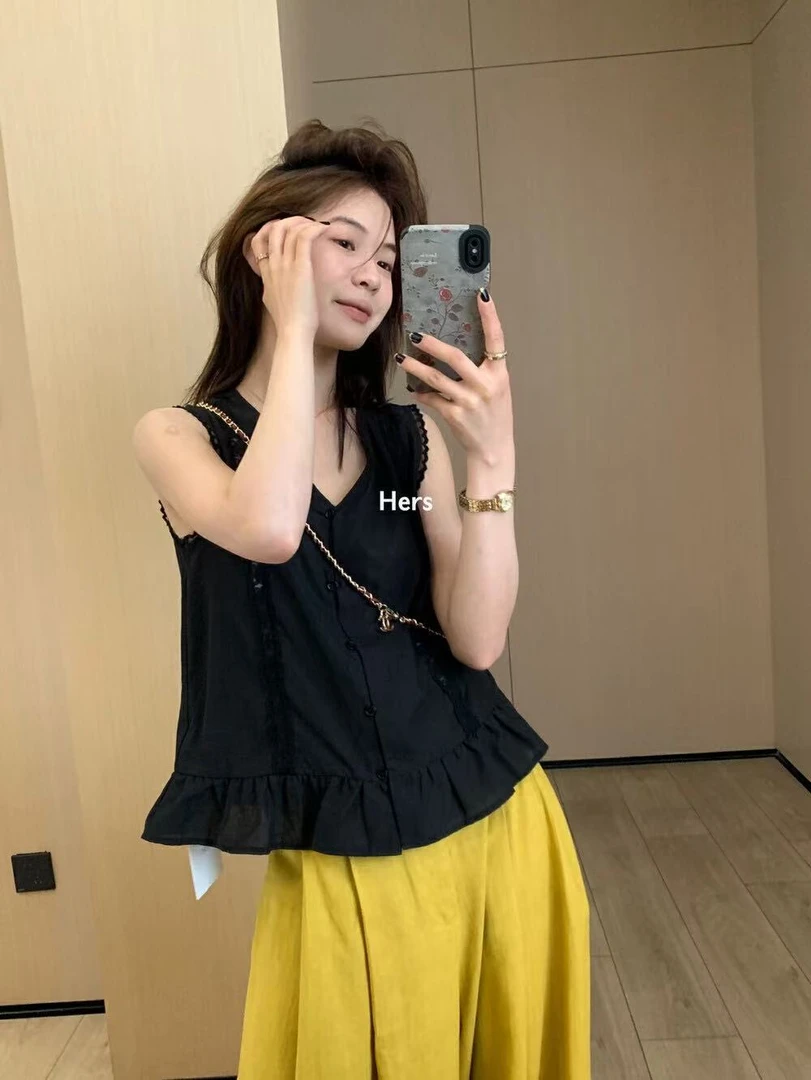 020蕾丝花边V领无袖小衫背心女夏季新款宽松显瘦百搭气质上衣