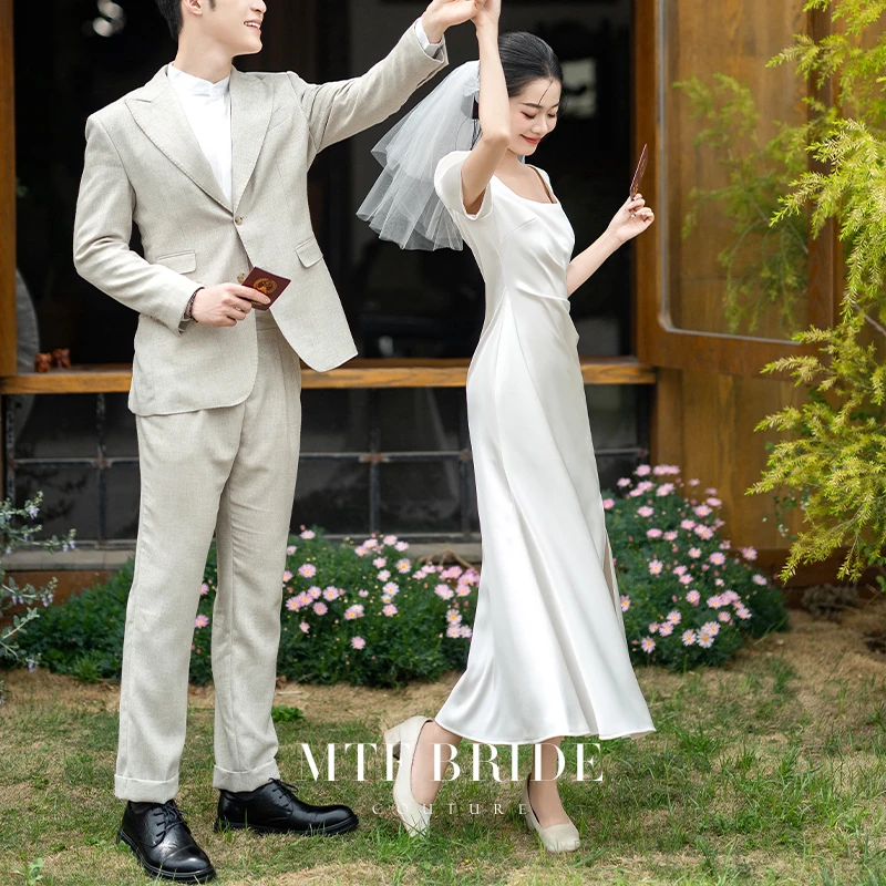 满庭芳【白月光】连衣裙2025初秋新款女装法式领证穿搭小白订婚礼服