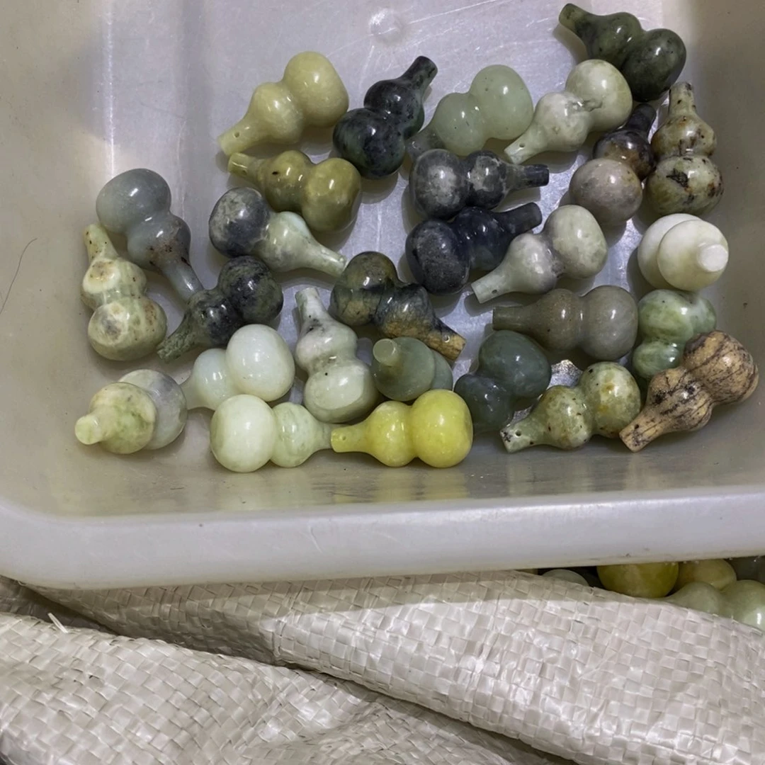 蛇纹石玉未镶嵌毛衣链152