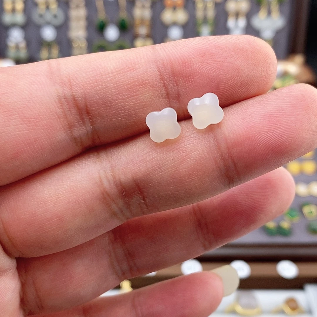 和田玉银S925镶嵌耳饰