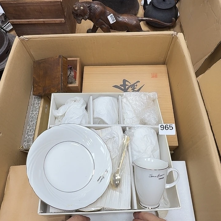 瓷片工艺品摆件瓷器摆件正能量