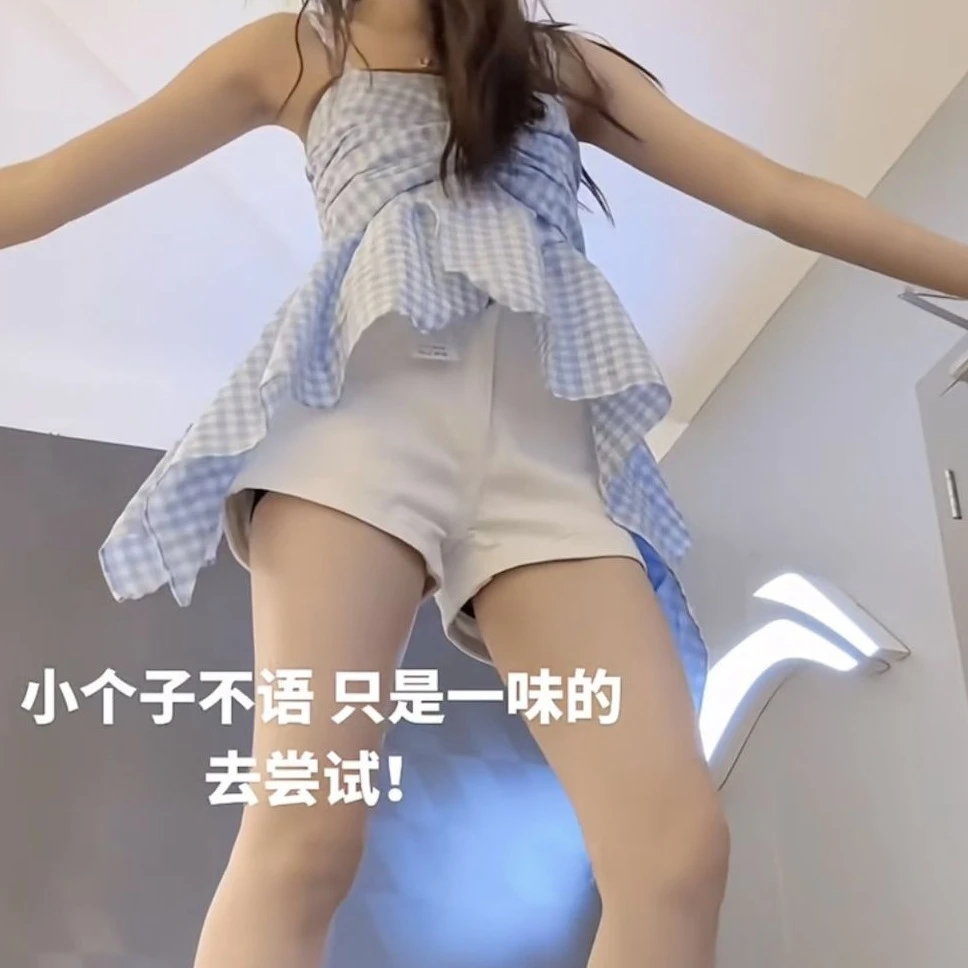 12YE蓝色格子衬衫女夏季设计感不规则下摆小众绝美一字肩抹胸上衣