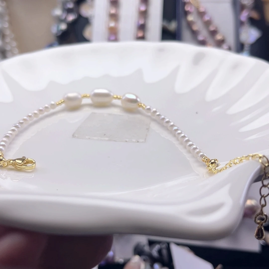 忱***淡水珍珠未镶嵌手链【纯恬】