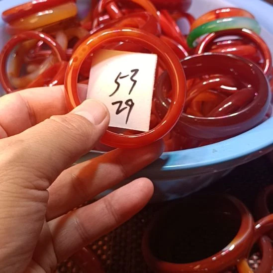 玛瑙/玉髓未镶嵌手镯