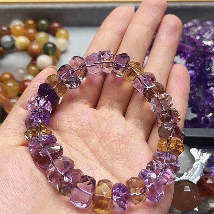 幸***多未镶嵌颈饰水晶水晶