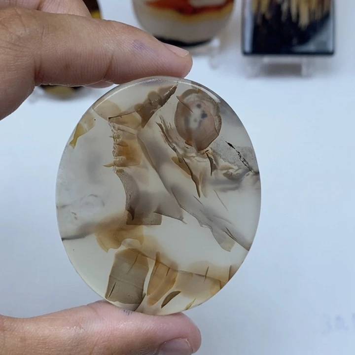 玛瑙/玉髓未镶嵌珠宝半成品