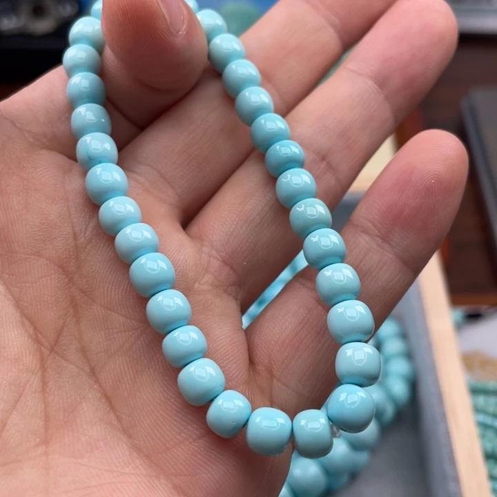 绿松石颈饰未镶嵌