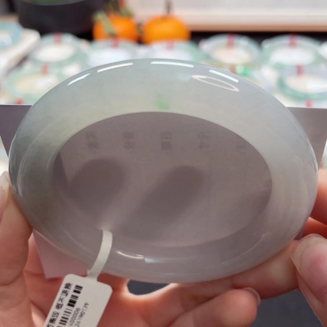 【闪购商品】翡翠手镯未镶嵌57微起光半山色飘阳绿25号