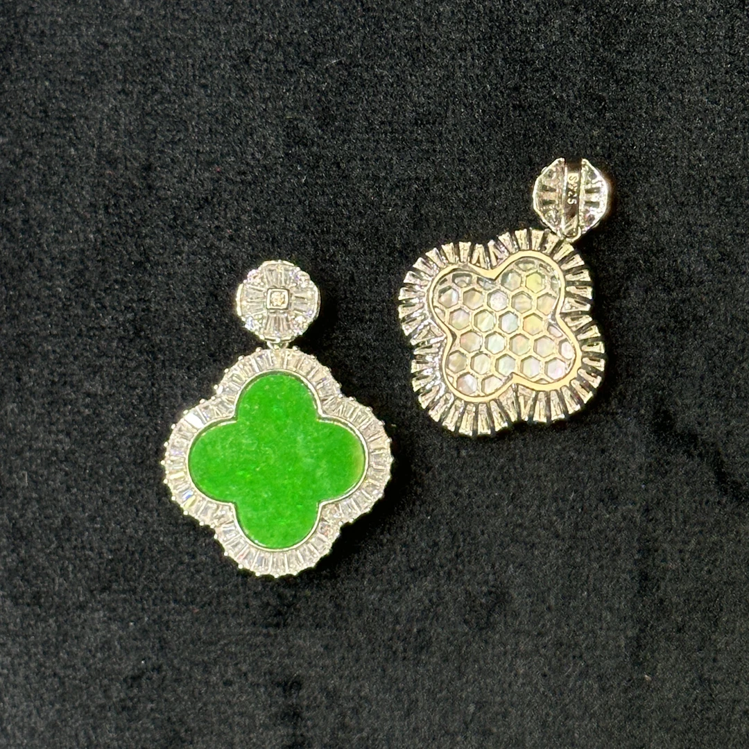 【红旭玉麟】天然翡翠A满绿四叶草吊坠 多样性发一件