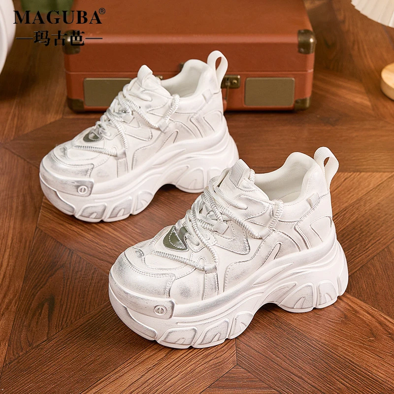 玛古芭秋季新款厚底老爹鞋女百搭复古做旧脏脏鞋潮小个子内增高女