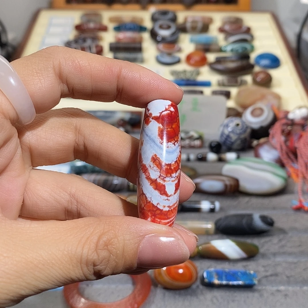 东****玛瑙/玉髓合金颈饰