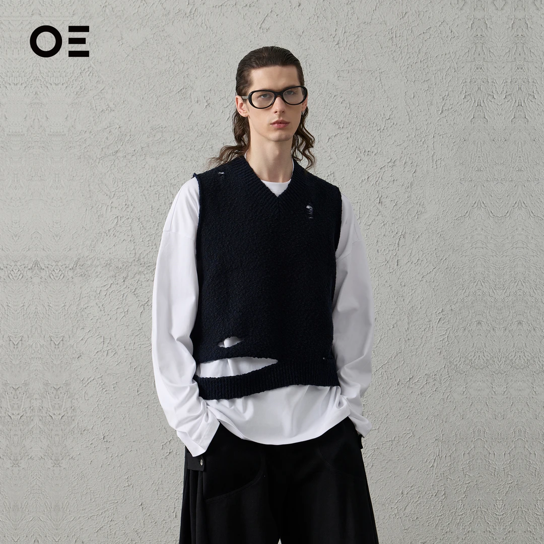 【刘雅瑟同款】Organic Emotion｜OE V领双纱线泡泡肌理镂空马甲VE52