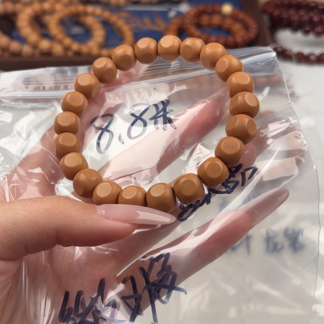 猴头核桃手串微瑕刀口油点泛油六方9+福利8.8米