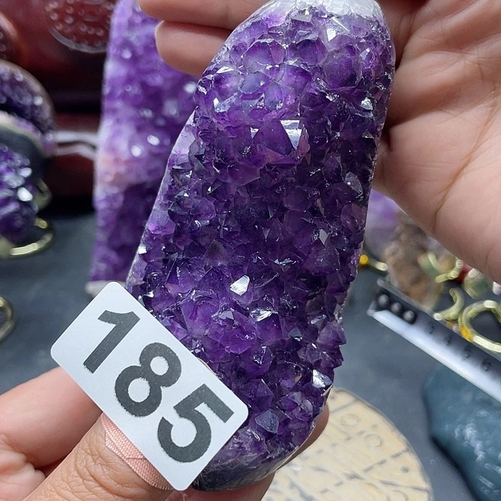 水晶大型摆件（非配饰）未镶嵌