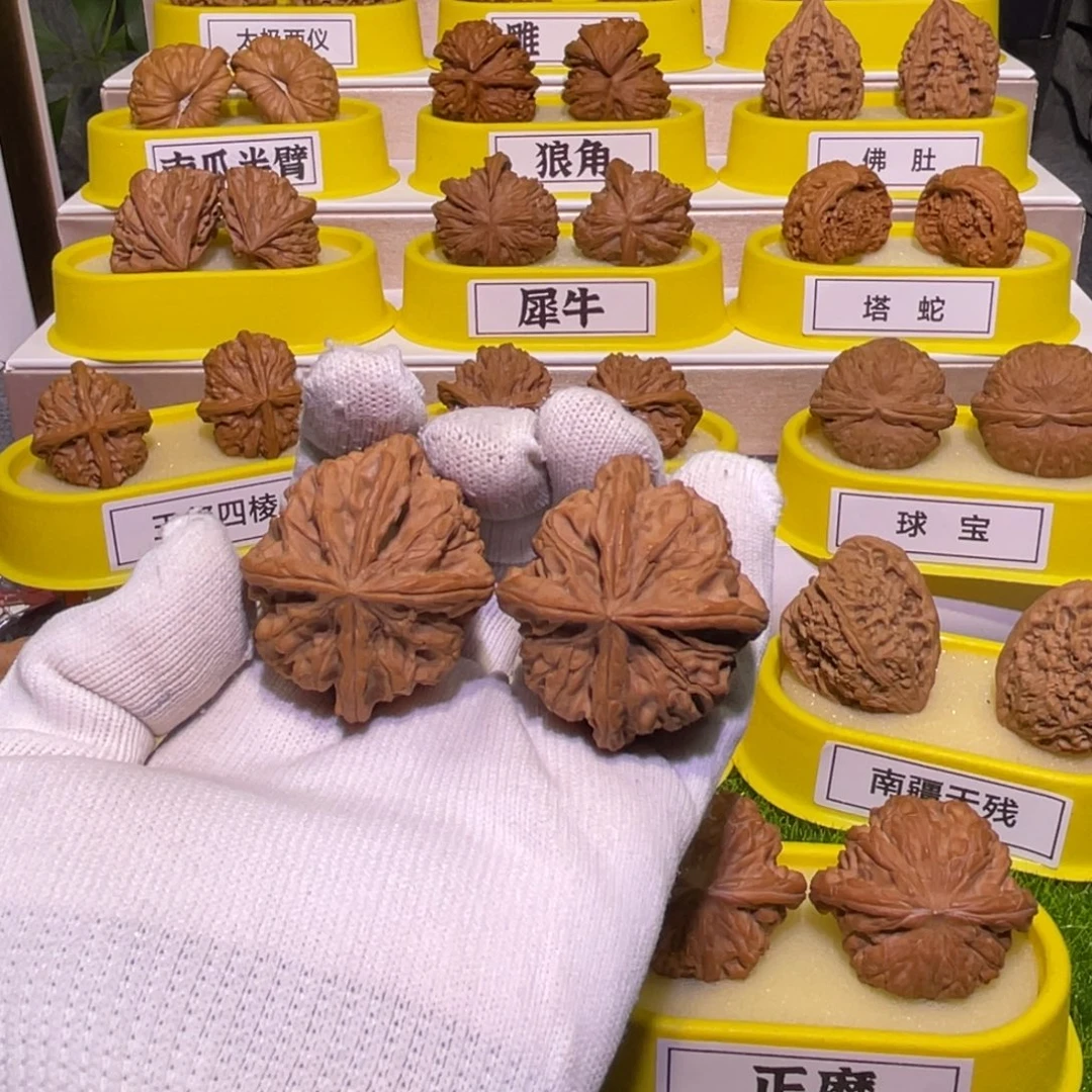 1***1桃核把件玉玺四棱