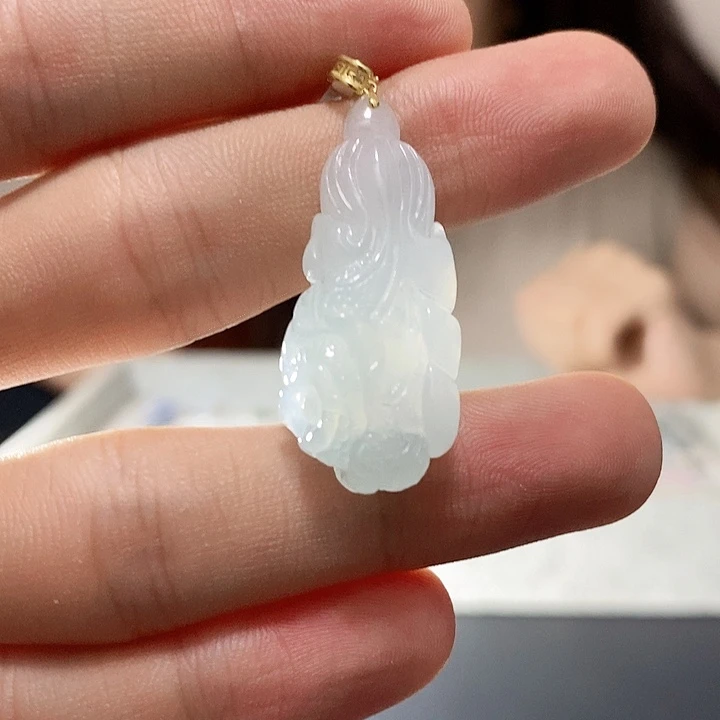 翡翠未镶嵌手链吊坠