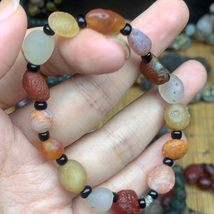 玛瑙/玉髓未镶嵌珠宝半成品