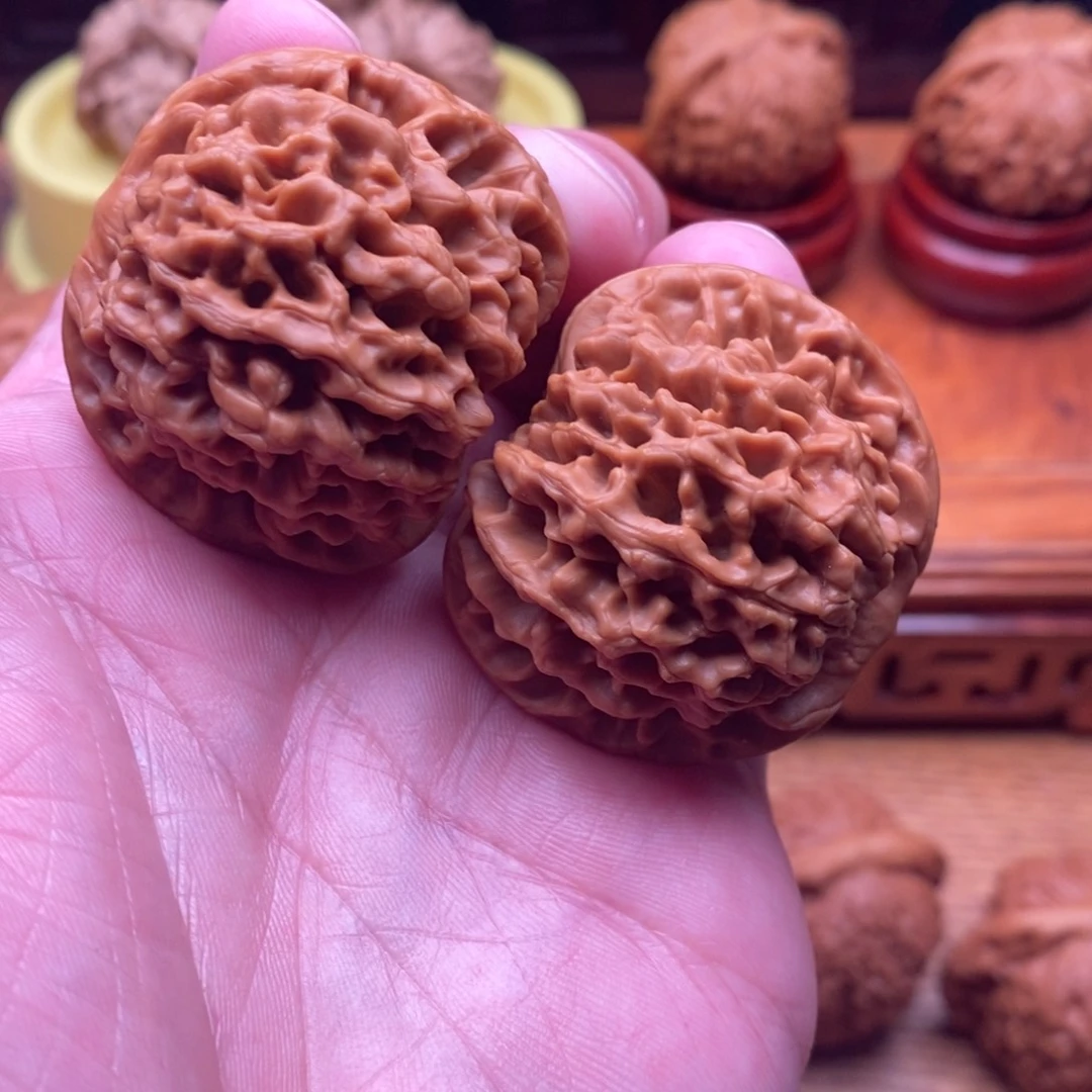 文玩核桃把件睡***醒秦闷