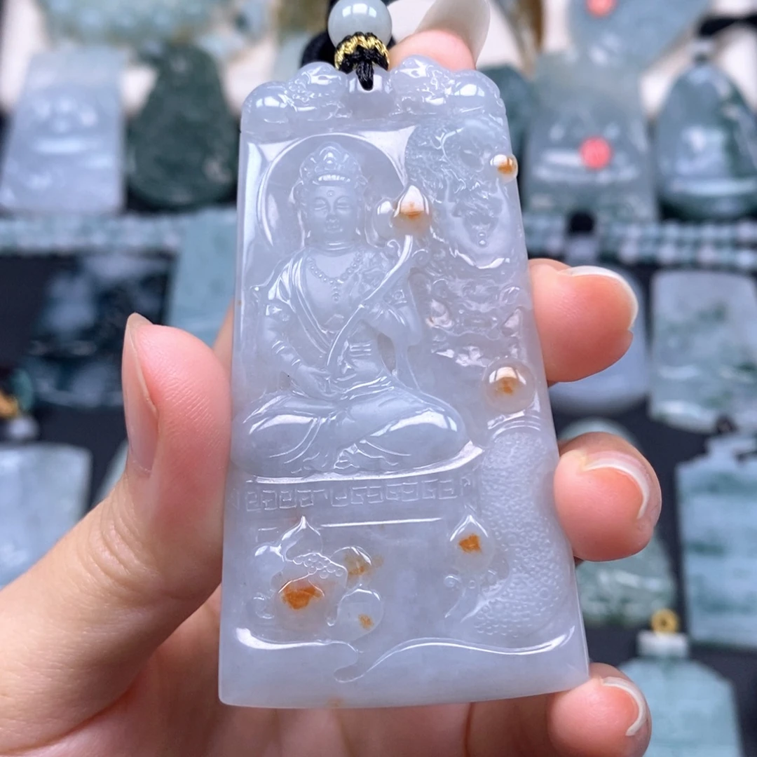 上***王翡翠未镶嵌颈饰翡翠