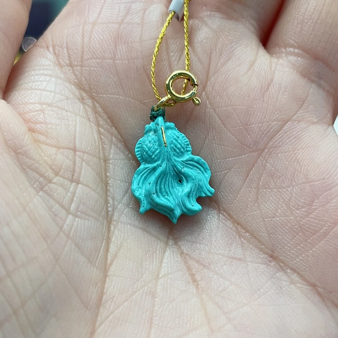 绿松石颈饰未镶嵌