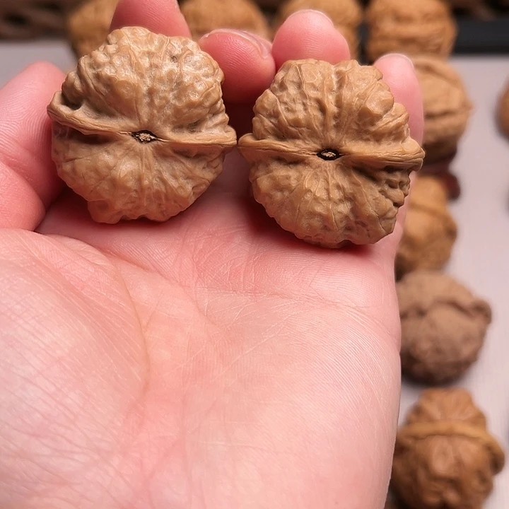 桃核吊坠文玩核桃和手吧件