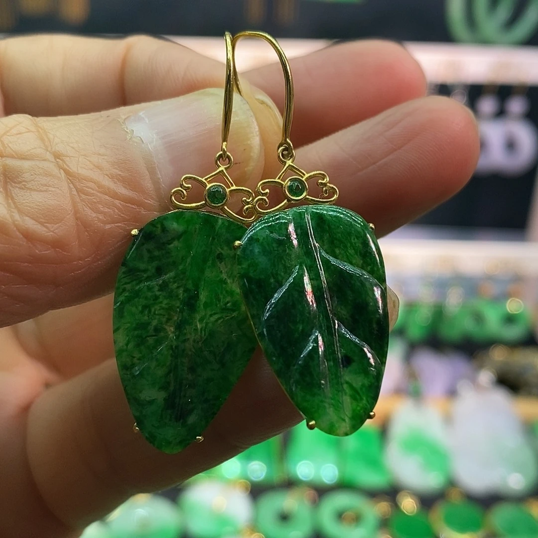 翡翠18K金镶嵌耳饰耳饰