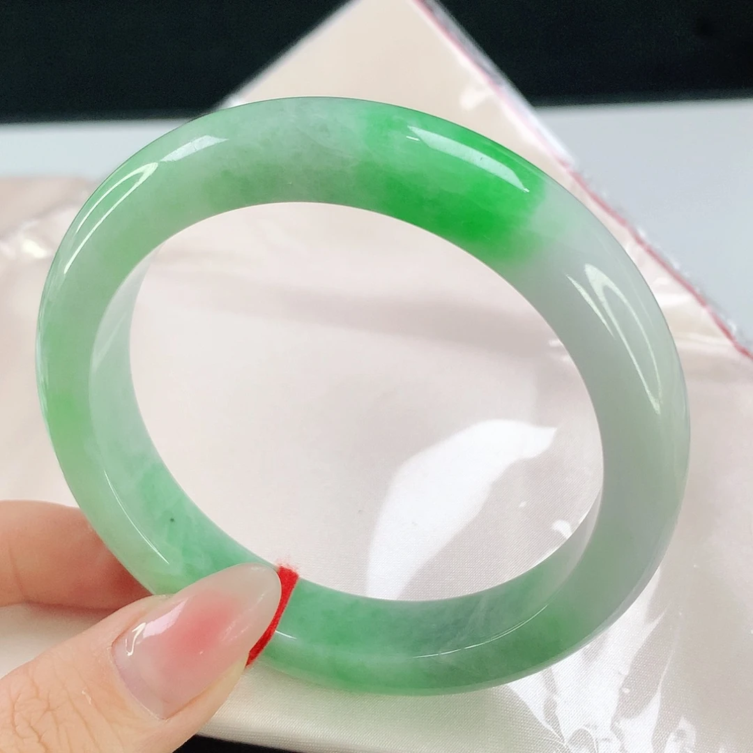 未镶嵌手镯翡翠812