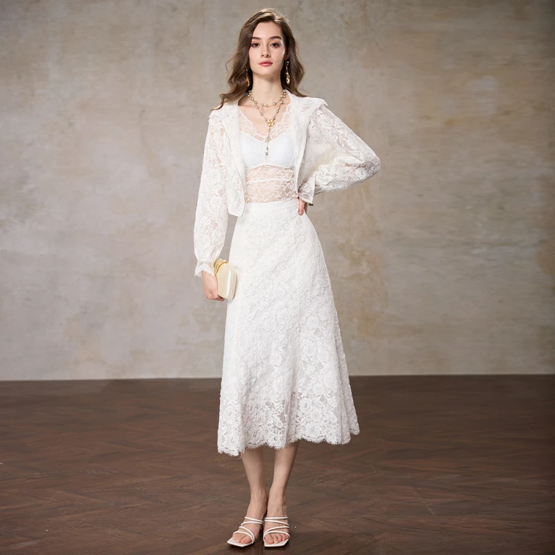 aui减龄蕾丝连帽短外套高级感套装女2025春半身裙两件套25X069349