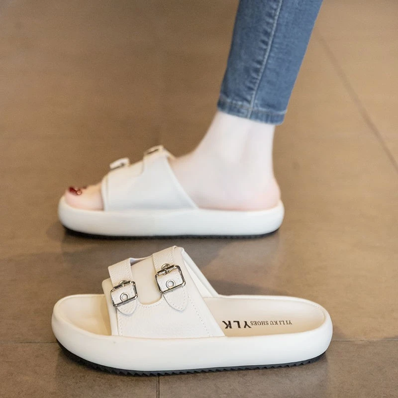 啄木鸟厚底拖鞋女夏外穿新款时尚沙滩一字拖女款凉鞋外穿凉拖鞋女