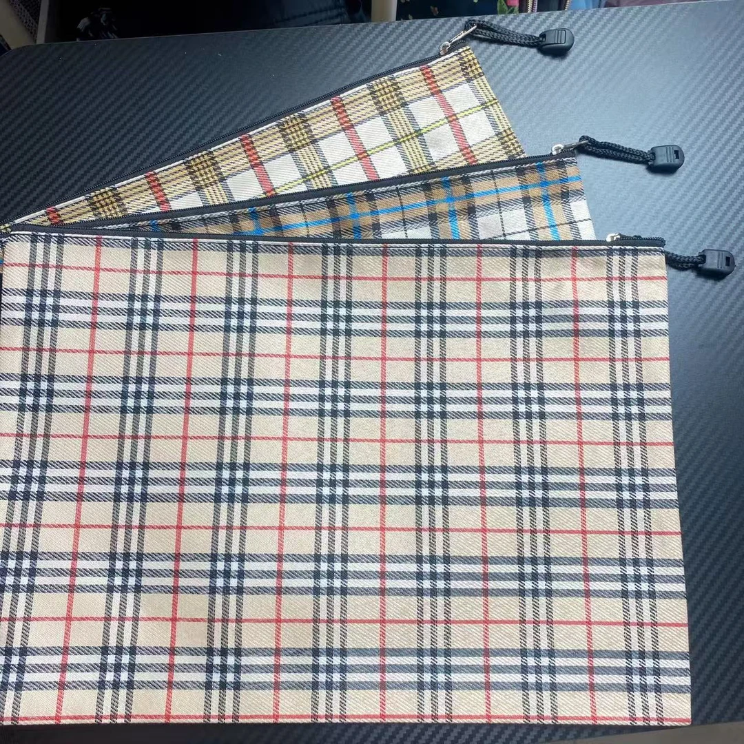 发3个【34*24】格子款色文件袋