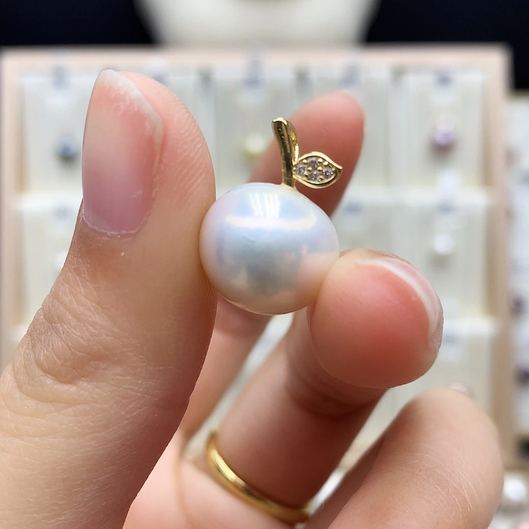 合金淡水珍珠颈饰