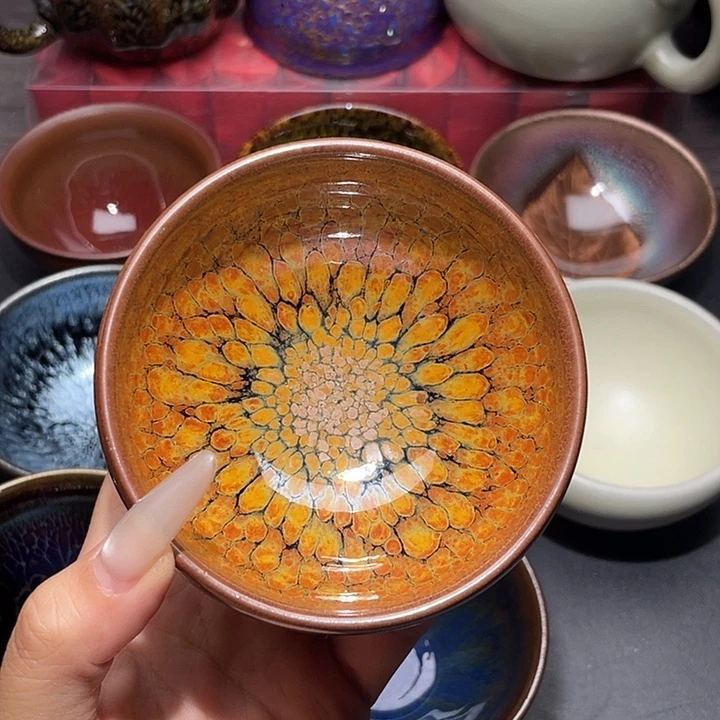 茶盏鹧鸪钵钵一片