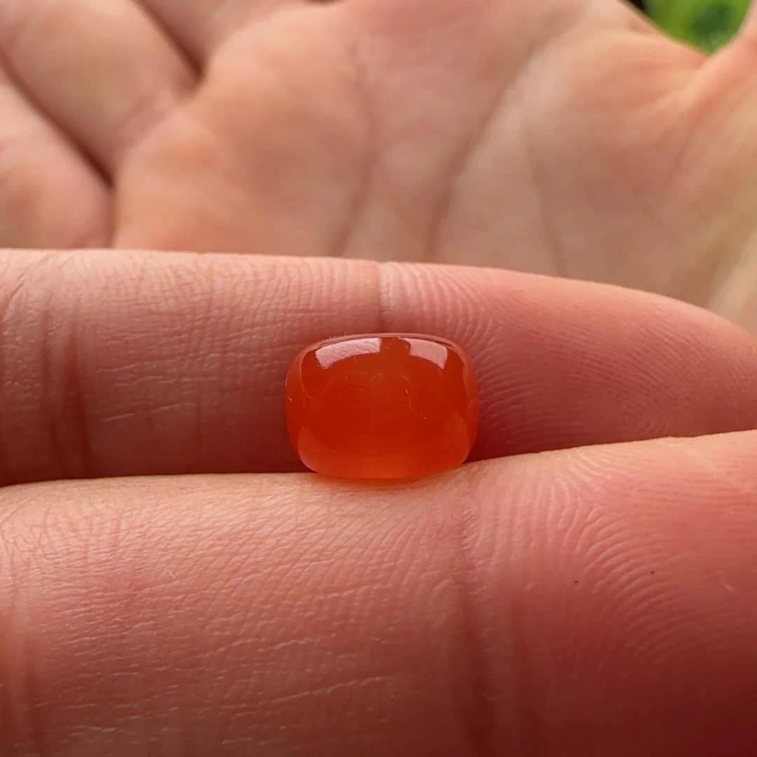 南红玛瑙未镶嵌墩子8.6*6.2