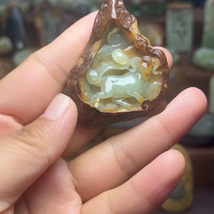 岫岩河磨玉（透闪石质玉）未镶嵌颈饰