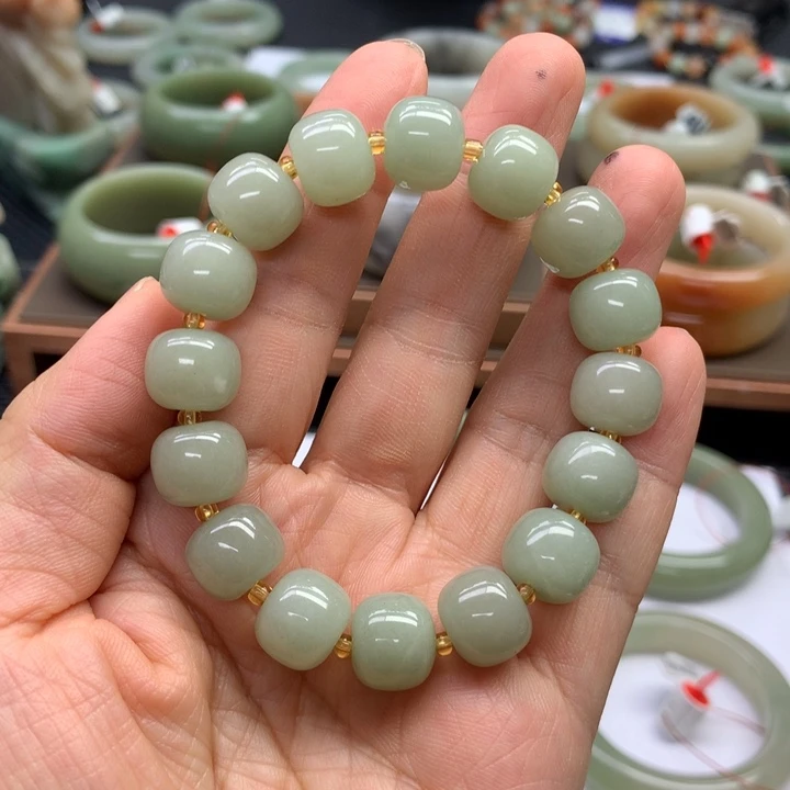 未镶嵌手镯石英质玉