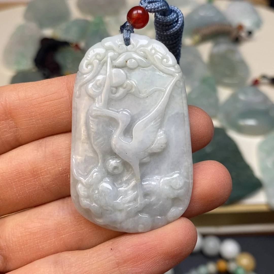 翡翠颈饰未镶嵌仙鹤
