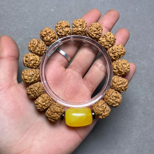 B674 金刚菩提 配饰款单圈手串