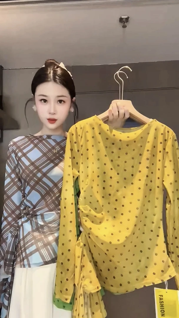 欧洲站波点网纱长袖丁恤女夏季新款不规则正肩上衣薄款格子防晒衫