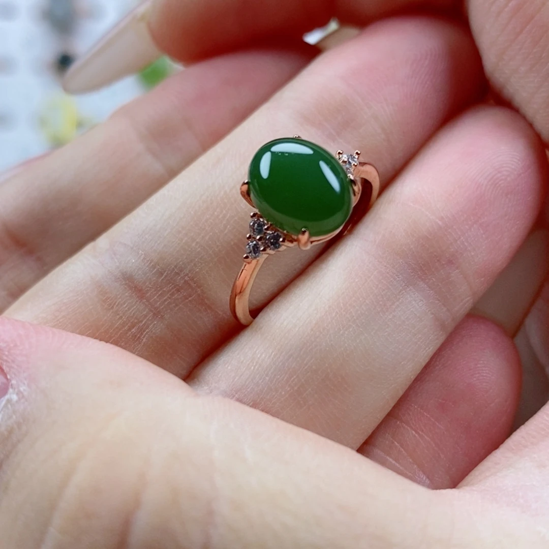 未镶嵌戒指和田玉（碧玉）