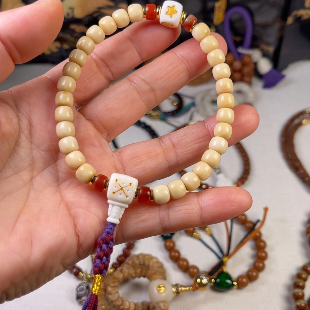 吊坠龙脊菩提4566778888999