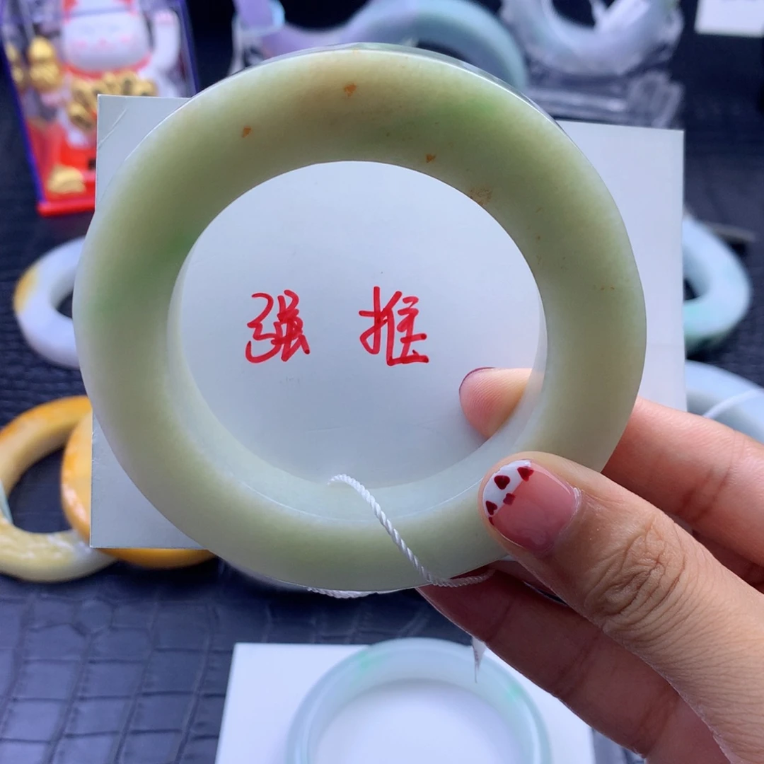定制翡翠翡翠手镯未镶嵌