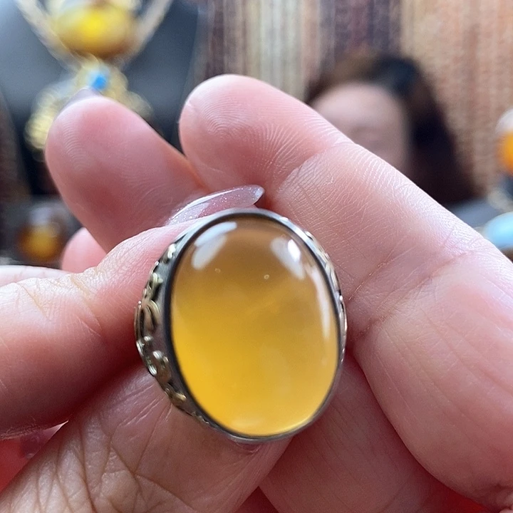 琥珀未镶嵌戒指戒指