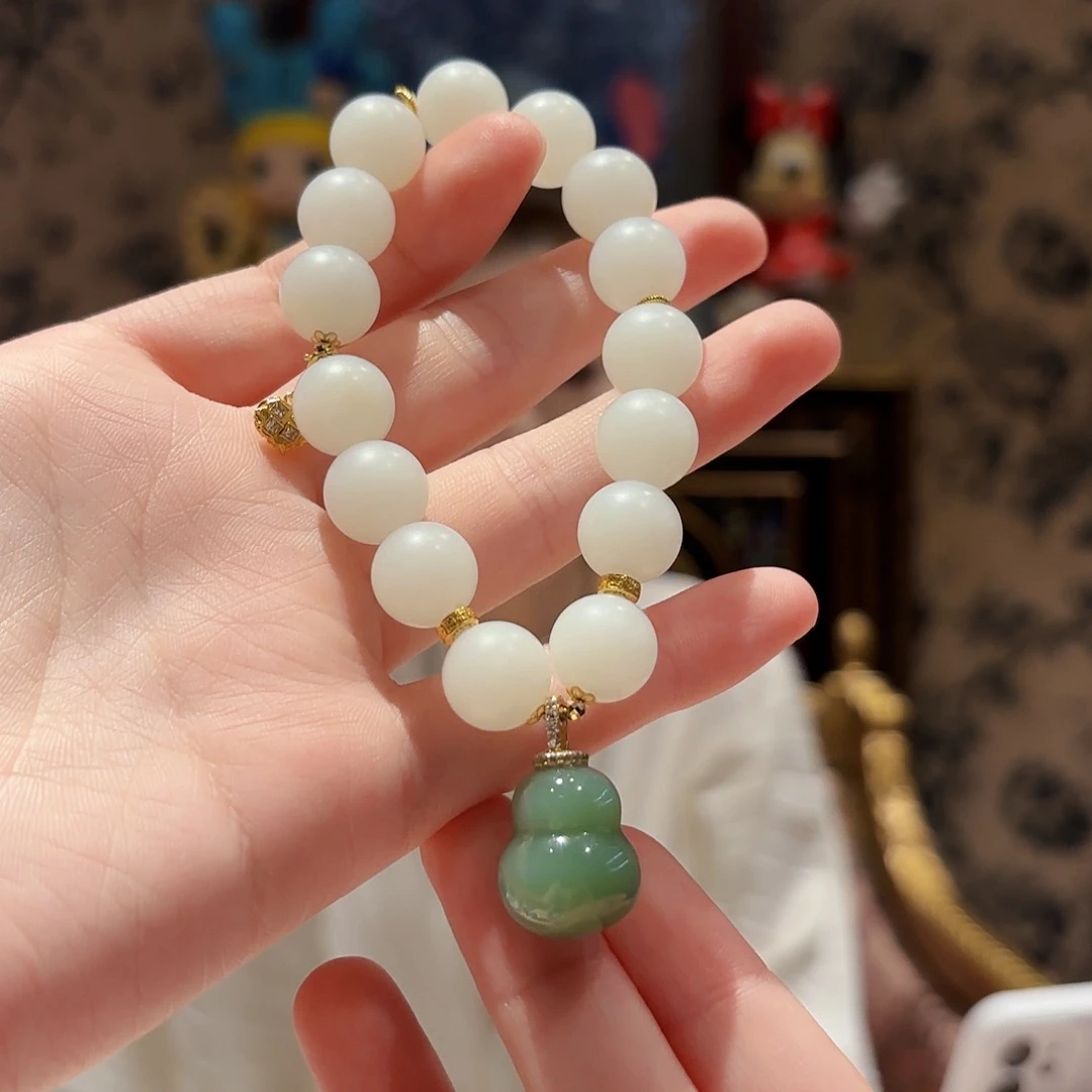 未镶嵌手链和田玉