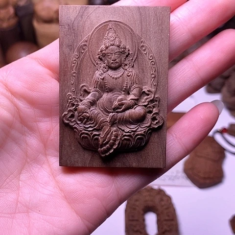 檀香木吊坠檀香精工黄财神
