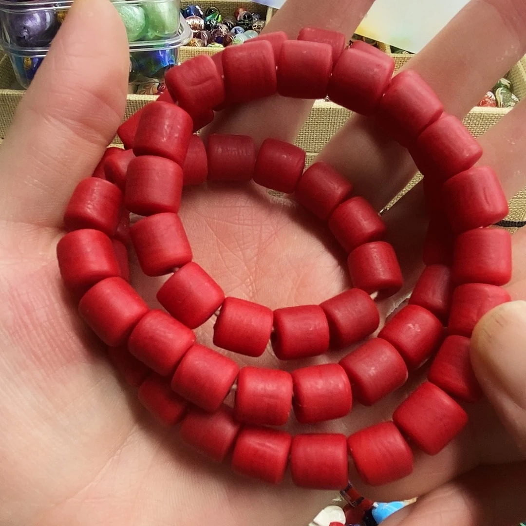 颈饰琉璃尼泊尔雪巴桶