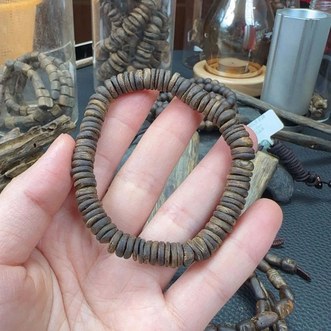 沉香沉香碎屑Z****1奇楠淳化老料片珠随型0.8-7