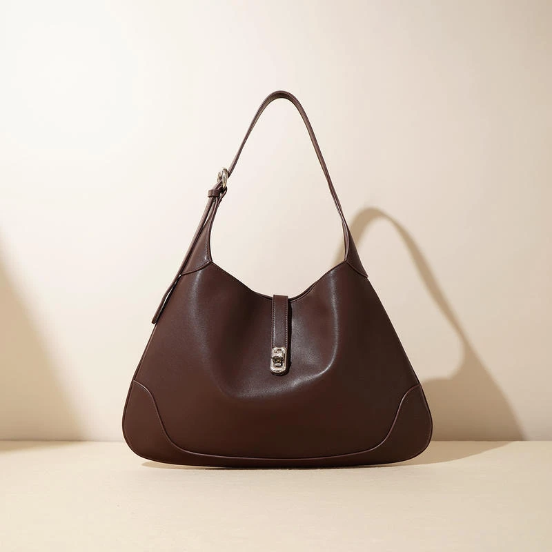 2025新款大容量手提腋下包包女时尚复古单肩包小众百搭通勤托特包